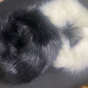 Black Women’s Fur Headbands